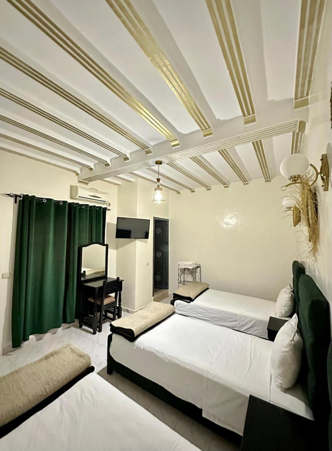 Hotel Zaghro Tajda Bagian luar foto