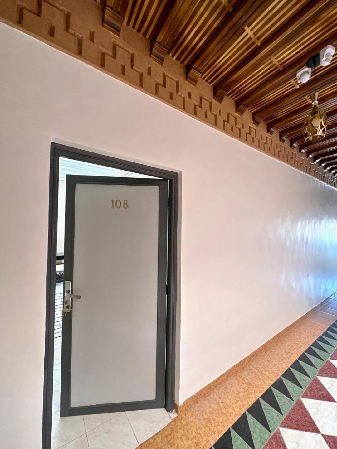 Hotel Zaghro Tajda Bagian luar foto